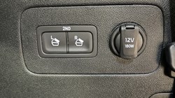 2025 (74) KIA SORENTO 1.6 T-GDi HEV 3 5dr Auto 5701758