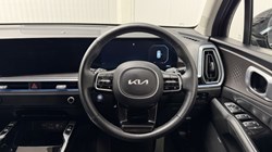 2025 (74) KIA SORENTO 1.6 T-GDi HEV 3 5dr Auto 5701770