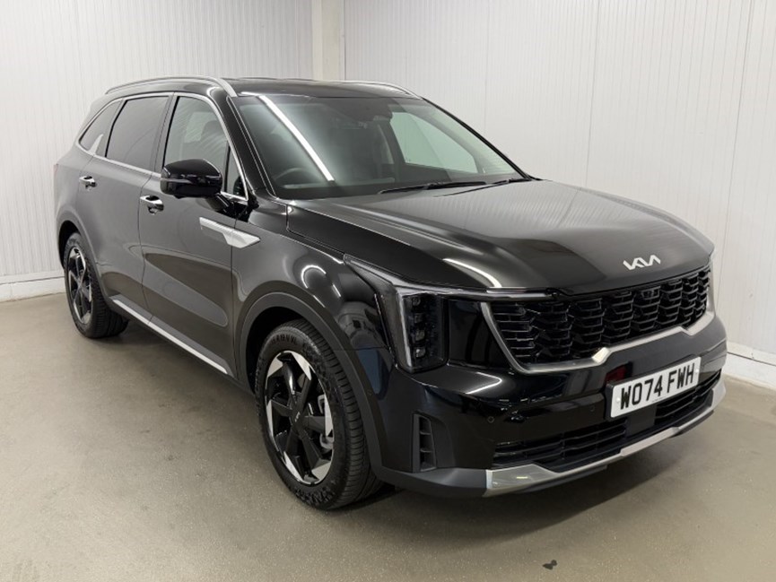 2025 (74) KIA SORENTO 1.6 T-GDi HEV 3 5dr Auto