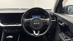 2022 (22) KIA NIRO 1.6 GDi Hybrid 3 5dr DCT 5723194