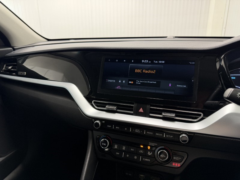 2022 (22) KIA NIRO 1.6 GDi Hybrid 3 5dr DCT 5723198