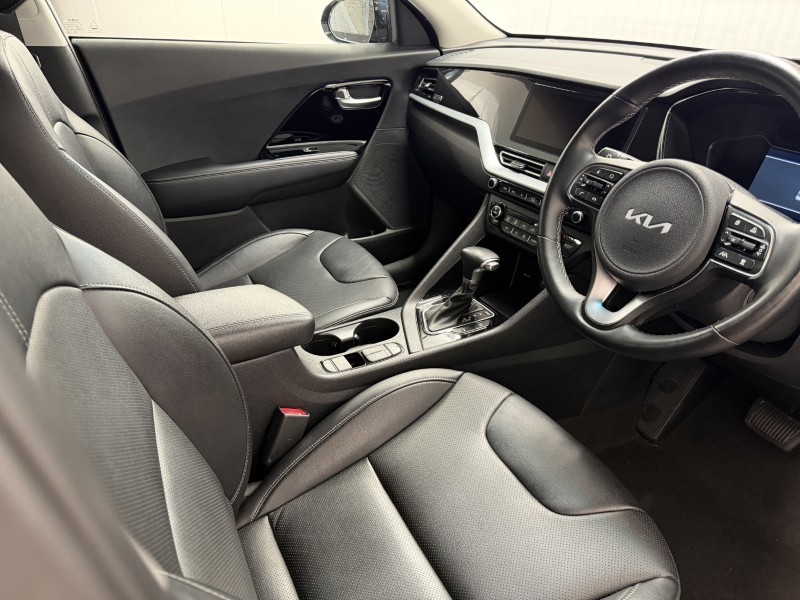 2022 (22) KIA NIRO 1.6 GDi Hybrid 3 5dr DCT 5723197