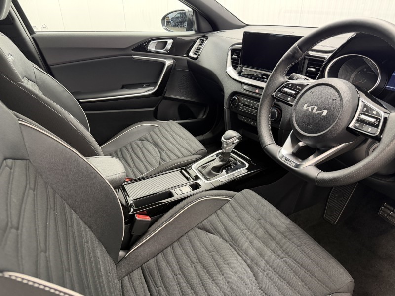 2026 (26) KIA XCEED 1.0T GDi ISG 113 GT-Line 5dr DCT 5734105