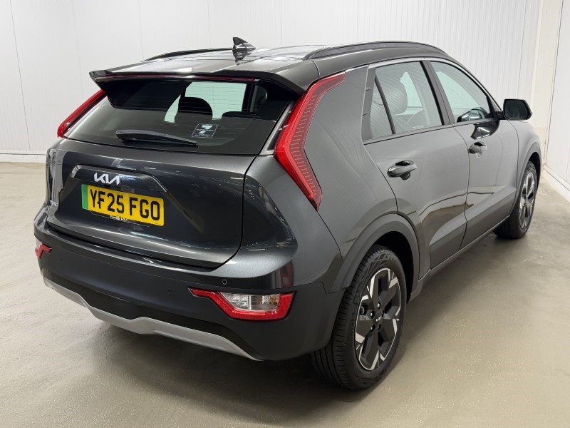 2025 (25) KIA NIRO 150kW 2 Nav 65kWh 5dr Auto 5731389