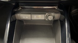 2020 (20) KIA STONIC 1.0T GDi 4 5dr Auto 5758648