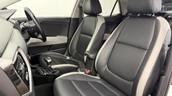 2020 (20) KIA STONIC 1.0T GDi 4 5dr Auto 5758633
