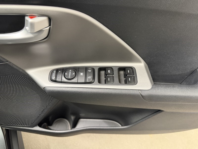 2021 (71) KIA E-NIRO 150kW 2 Long Range 64kWh 5dr Auto 5755818