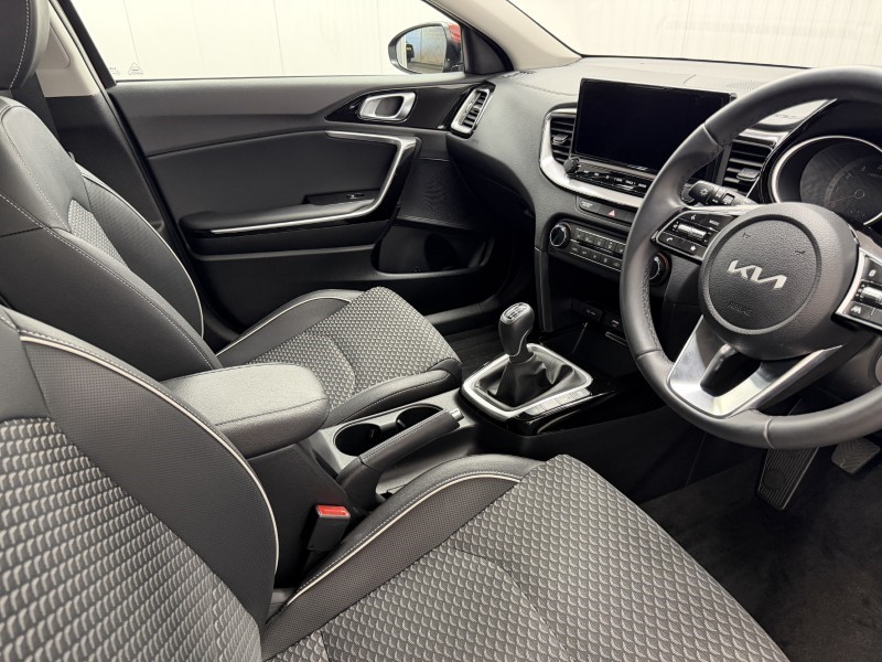 2026 (75) KIA XCEED 1.0T GDi ISG 113 Pure 5dr 5737822