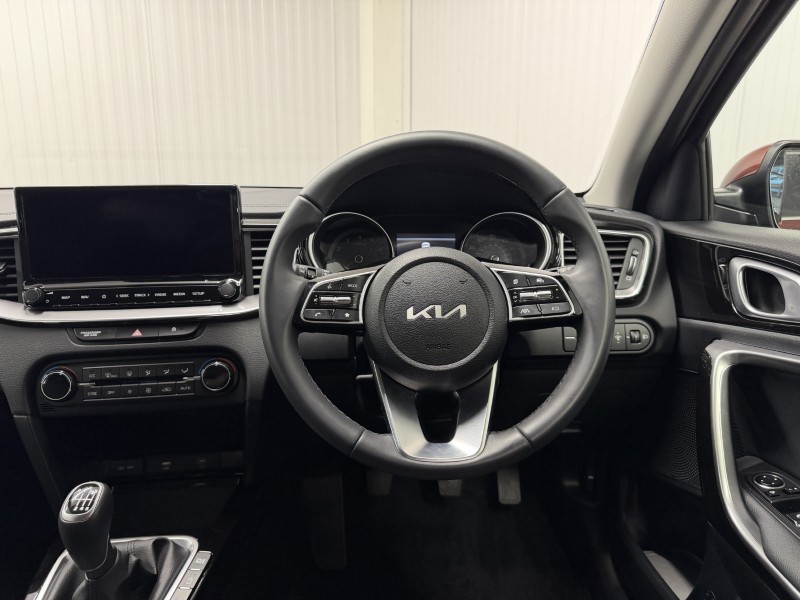 2026 (75) KIA XCEED 1.0T GDi ISG 113 Pure 5dr 5737820
