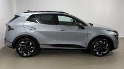 2025 (75) KIA SPORTAGE 1.6T GDi 157 48V ISG GT-Line 5dr 5763907