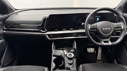 2025 (75) KIA SPORTAGE 1.6T GDi 241 PHEV GT-Line 5dr Auto AWD 5782339
