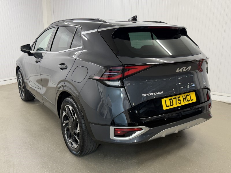 2025 (75) KIA SPORTAGE 1.6T GDi 241 PHEV GT-Line 5dr Auto AWD 5782329