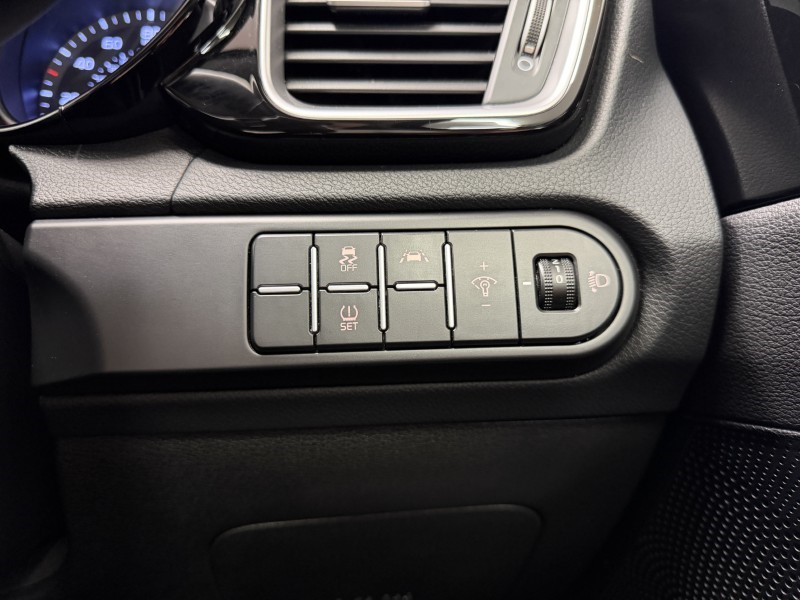 2022 (22) KIA XCEED 1.5T GDi ISG 3 5dr 5769559