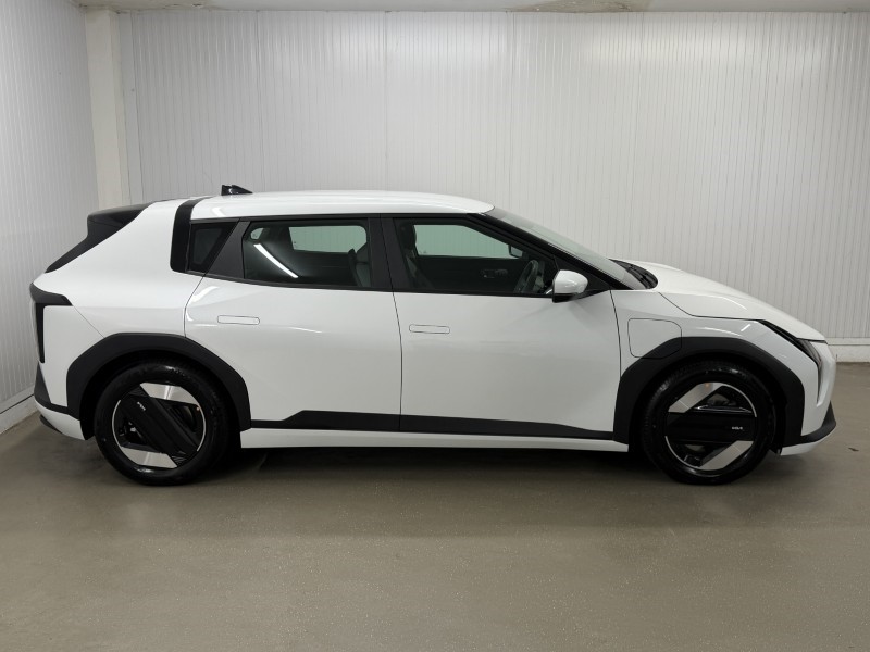 2026 (26) KIA EV4 150kW Air 81kWh 5dr Auto 5752413