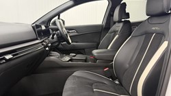 2025 (75) KIA SPORTAGE 1.6T GDi GT-Line 5dr DCT 5753564