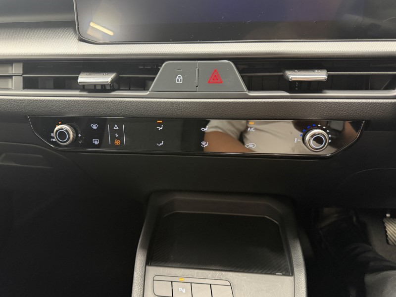 2026 (75) KIA STONIC 1.0T GDi 98 Pure 5dr 5757082
