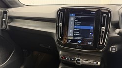 2020 (70) VOLVO XC40 1.5 T4 Recharge PHEV R DESIGN 5dr Auto 5788607