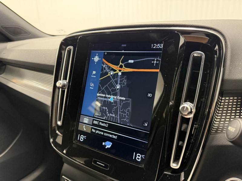 2020 (70) VOLVO XC40 1.5 T4 Recharge PHEV R DESIGN 5dr Auto 5788609