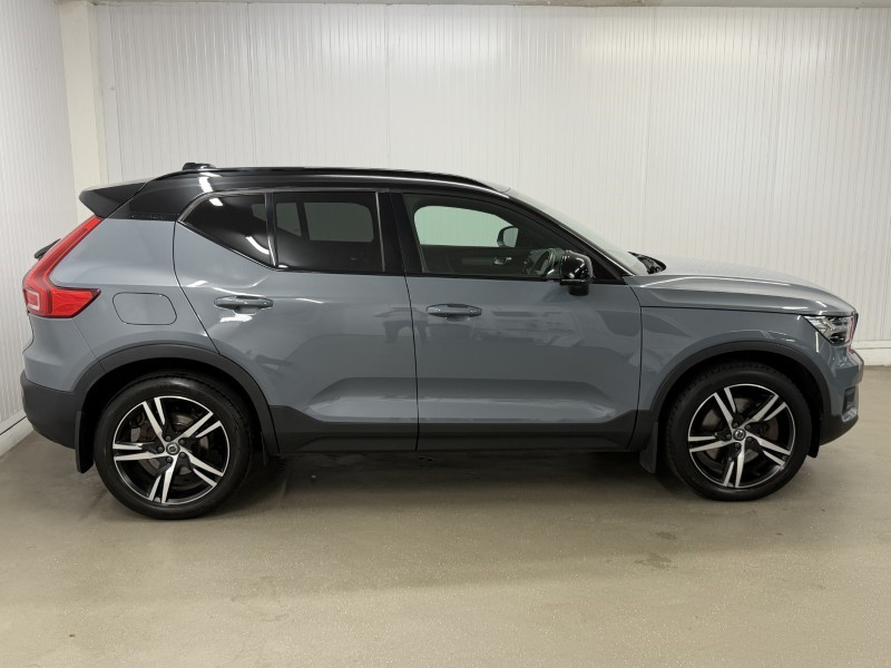 2020 (70) VOLVO XC40 1.5 T4 Recharge PHEV R DESIGN 5dr Auto 5788626