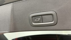 2020 (70) VOLVO XC40 1.5 T4 Recharge PHEV R DESIGN 5dr Auto 5788596