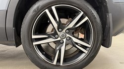 2020 (70) VOLVO XC40 1.5 T4 Recharge PHEV R DESIGN 5dr Auto 5788598