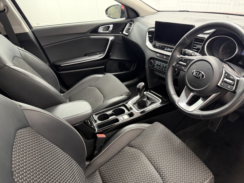 2021 (71) KIA XCEED 1.5T GDi ISG 3 5dr 5764259