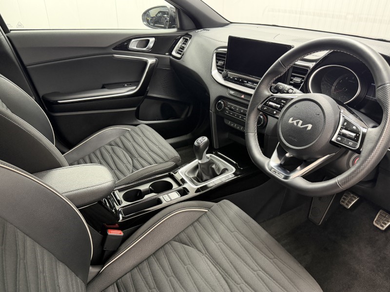 2026 (75) KIA XCEED 1.0T GDi ISG 113 GT-Line 5dr 5780283