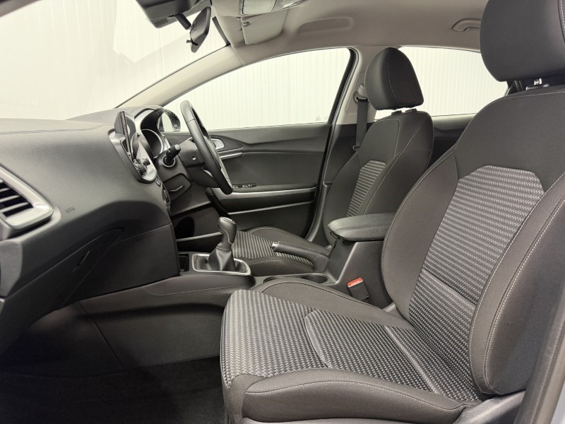 2025 (75) KIA XCEED 1.5T GDi ISG 138 2 5dr 5782545