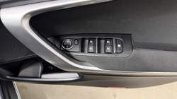 2025 (75) KIA XCEED 1.5T GDi ISG 138 2 5dr 5782550