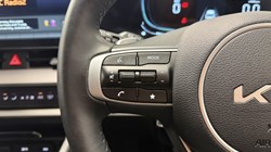 2024 (73) KIA SPORTAGE 1.6T GDi HEV GT-Line 5dr Auto 5847740