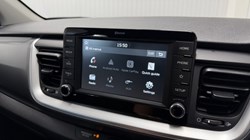 2020 (20) KIA STONIC 1.0T GDi 2 5dr 5856413
