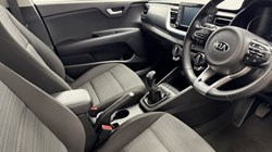 2020 (20) KIA STONIC 1.0T GDi 2 5dr 5856410
