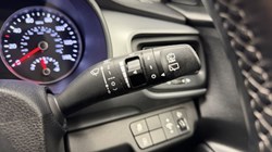 2020 (20) KIA STONIC 1.0T GDi 2 5dr 5856426