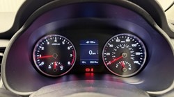 2020 (20) KIA STONIC 1.0T GDi 2 5dr 5856423