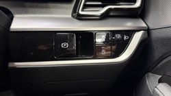 2025 (75) KIA SPORTAGE 1.6T GDi 157 48V ISG 3 5dr 5865344