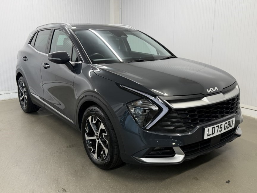 2025 (75) KIA SPORTAGE 1.6T GDi 157 48V ISG 3 5dr