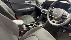 2025 (75) KIA SPORTAGE 1.6T GDi 157 48V ISG 2 5dr 5870685