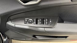 2026 (26) KIA SPORTAGE 1.6T GDi Pure 5dr 5842933