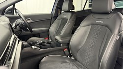 2024 (24) KIA SPORTAGE 1.6T GDi HEV GT-Line 5dr Auto 5861570