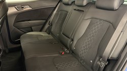 2024 (24) KIA SPORTAGE 1.6T GDi HEV GT-Line 5dr Auto 5861571