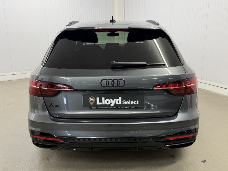 2024 (24) AUDI A4 35 TFSI Black Edition 5dr S Tronic 5865680