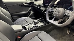 2024 (24) AUDI A4 35 TFSI Black Edition 5dr S Tronic 5865692