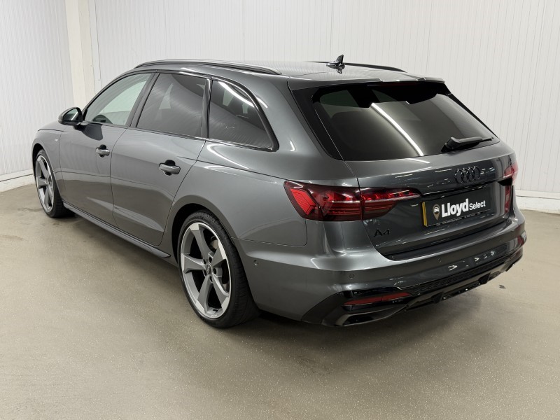2024 (24) AUDI A4 35 TFSI Black Edition 5dr S Tronic 5865678