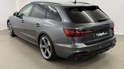 2024 (24) AUDI A4 35 TFSI Black Edition 5dr S Tronic 5865678