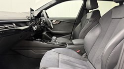 2024 (24) AUDI A4 35 TFSI Black Edition 5dr S Tronic 5865686
