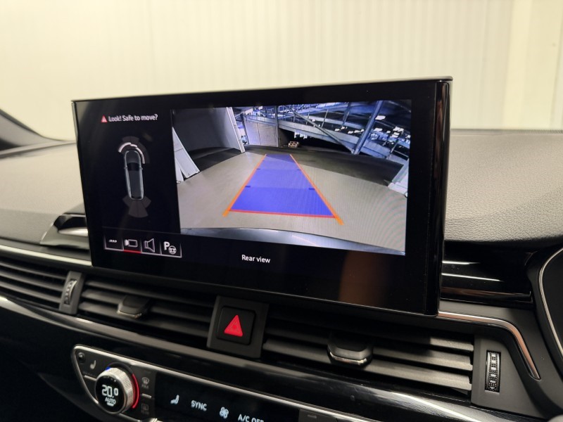 2024 (24) AUDI A4 35 TFSI Black Edition 5dr S Tronic 5865695