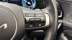 2022 (72) KIA SPORTAGE 1.6T GDi HEV GT-Line S 5dr Auto 5872467
