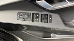 2025 (75) KIA NIRO 1.6 GDi 136 Hybrid Evolve 5dr DCT 5858858