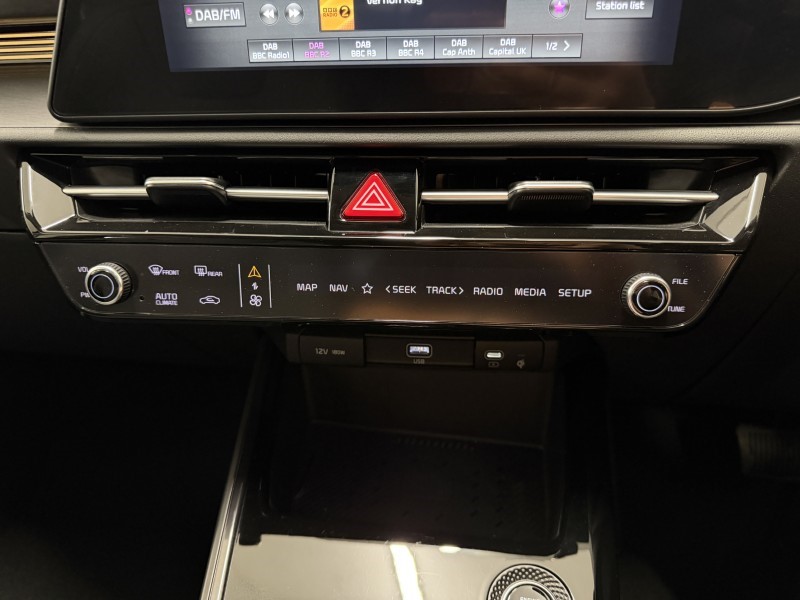 2025 (75) KIA NIRO 1.6 GDi 136 Hybrid Evolve 5dr DCT 5858868