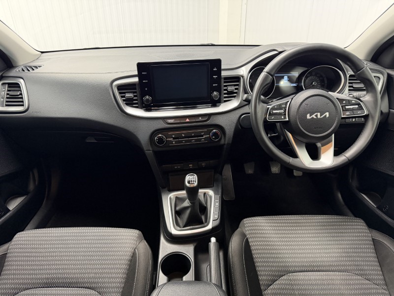 2023 (23) KIA XCEED 1.5T GDi ISG 2 5dr 5859955